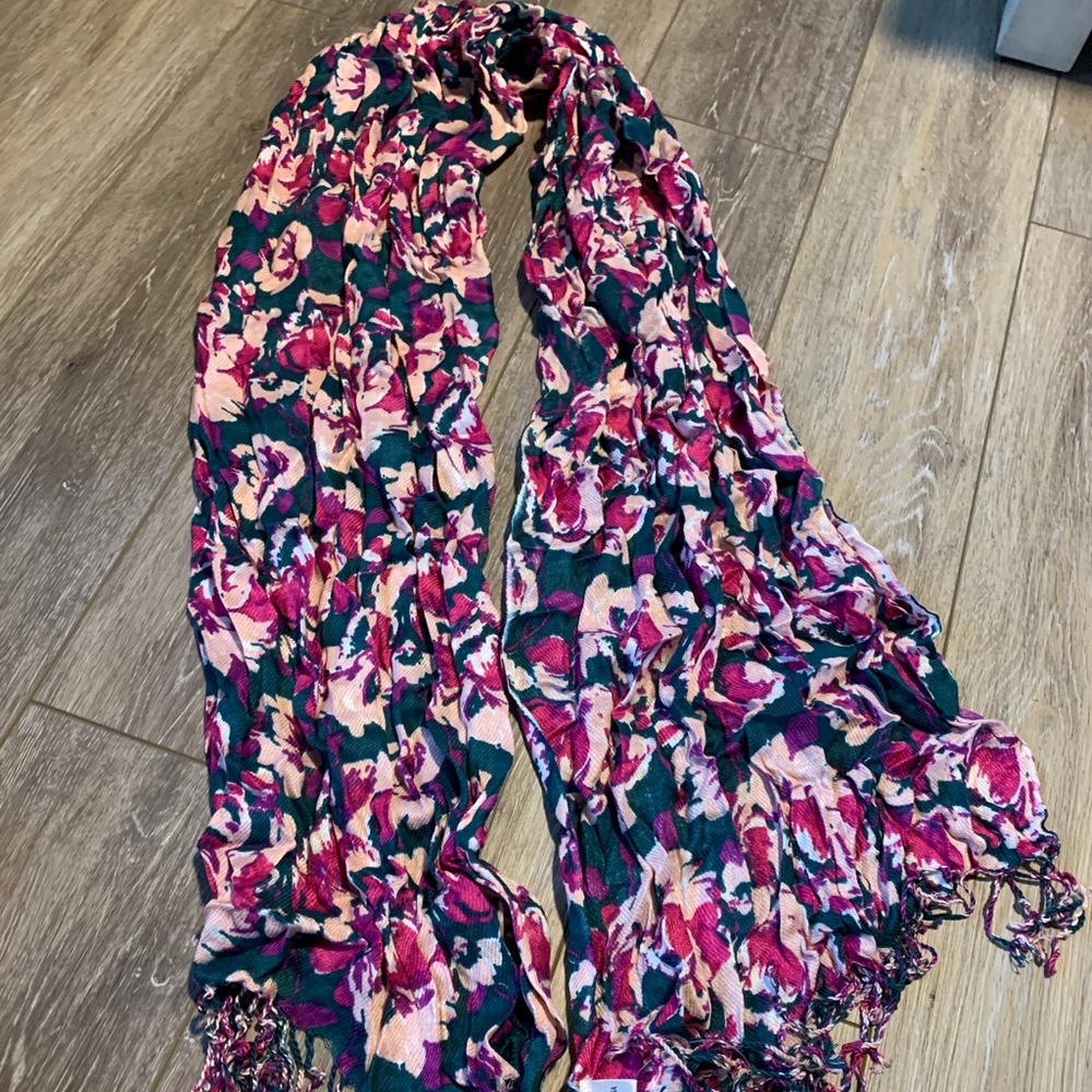 Scarf